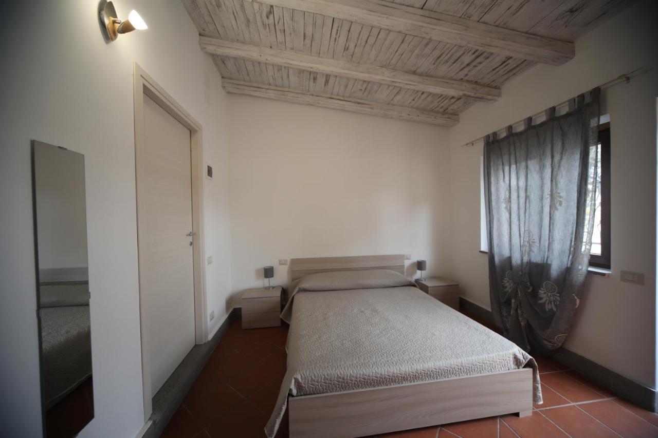 Agriturismo Monte Due Torri ジェンツァーノ・ディ・ローマ エクステリア 写真