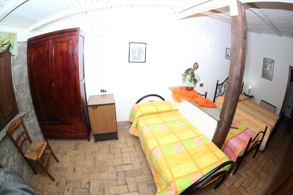 Agriturismo Monte Due Torri ジェンツァーノ・ディ・ローマ エクステリア 写真