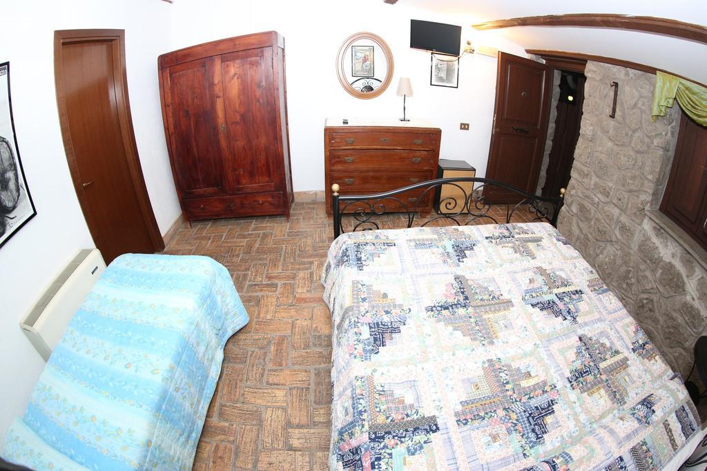 Agriturismo Monte Due Torri ジェンツァーノ・ディ・ローマ エクステリア 写真