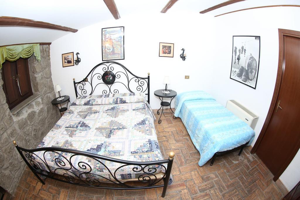 Agriturismo Monte Due Torri ジェンツァーノ・ディ・ローマ エクステリア 写真