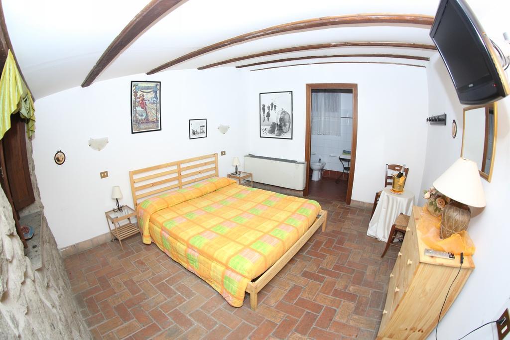 Agriturismo Monte Due Torri ジェンツァーノ・ディ・ローマ エクステリア 写真
